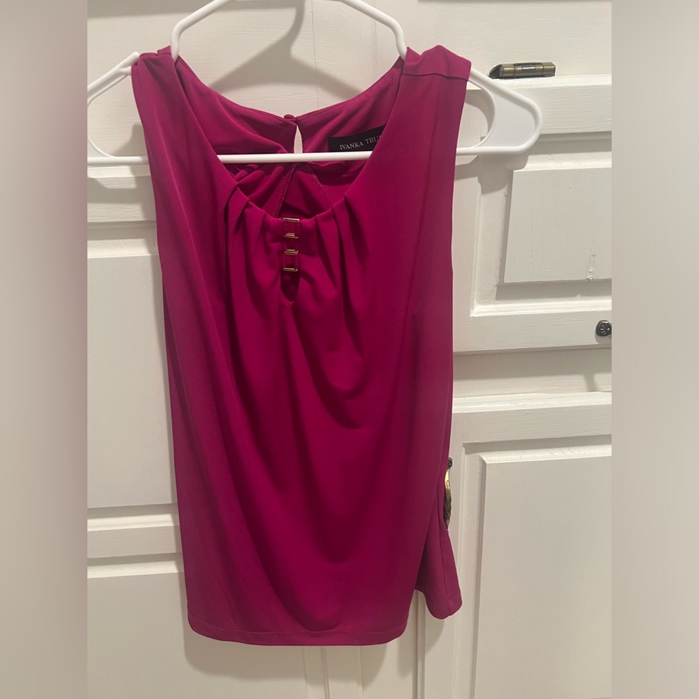 EUC Ivanka Trump blouse